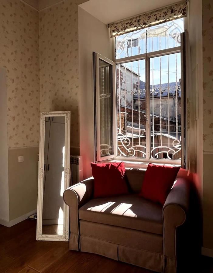 Sweet Home Near Opera House Lviv Extérieur photo